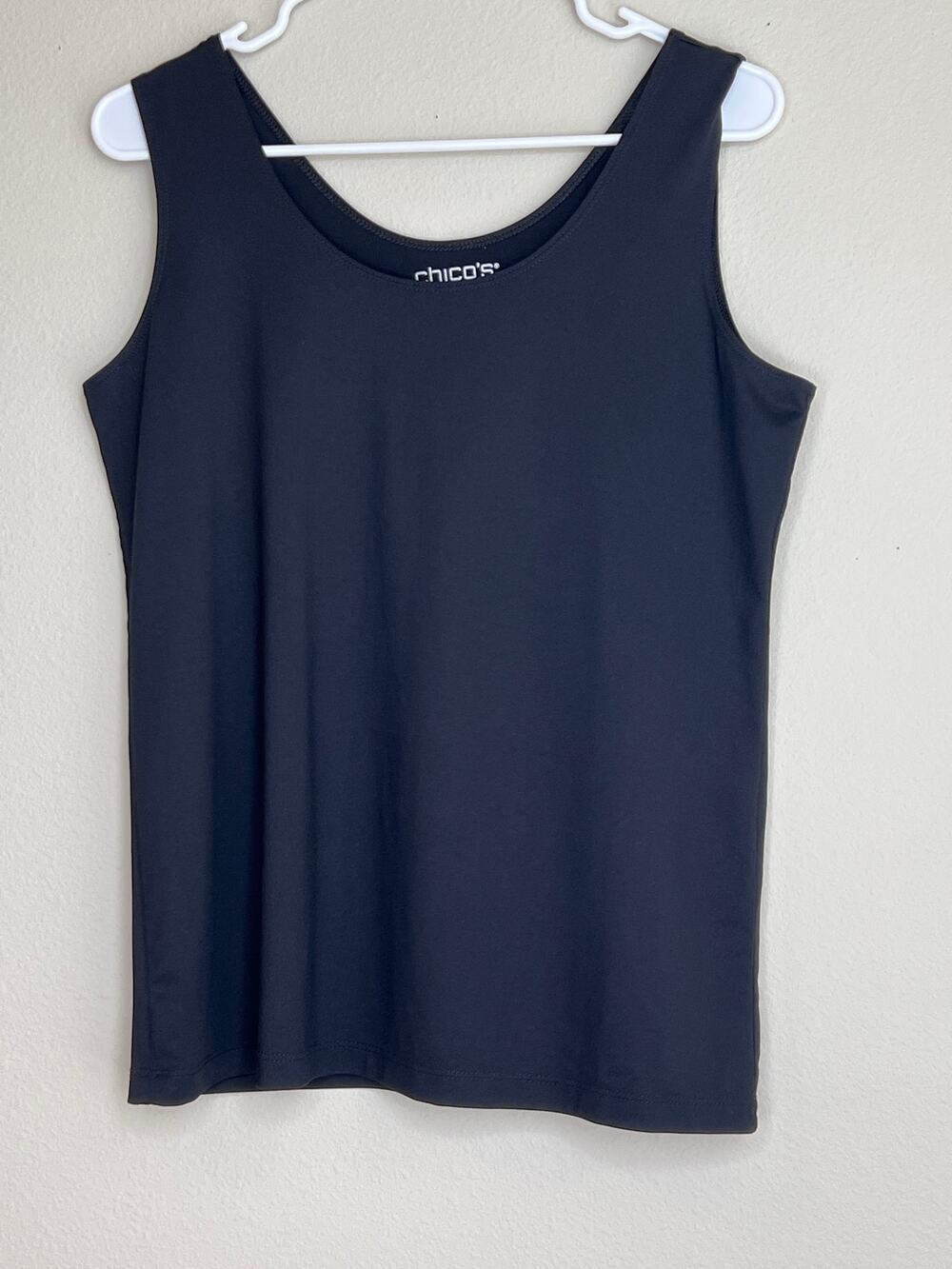 Chico's Microfiber Tank Top Size 2 / Large Black Scoop Neck Stretch Capsule